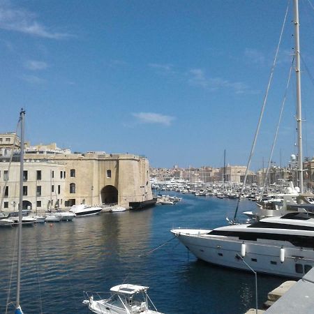 Townhouse Cospicua , Villa Luaran gambar