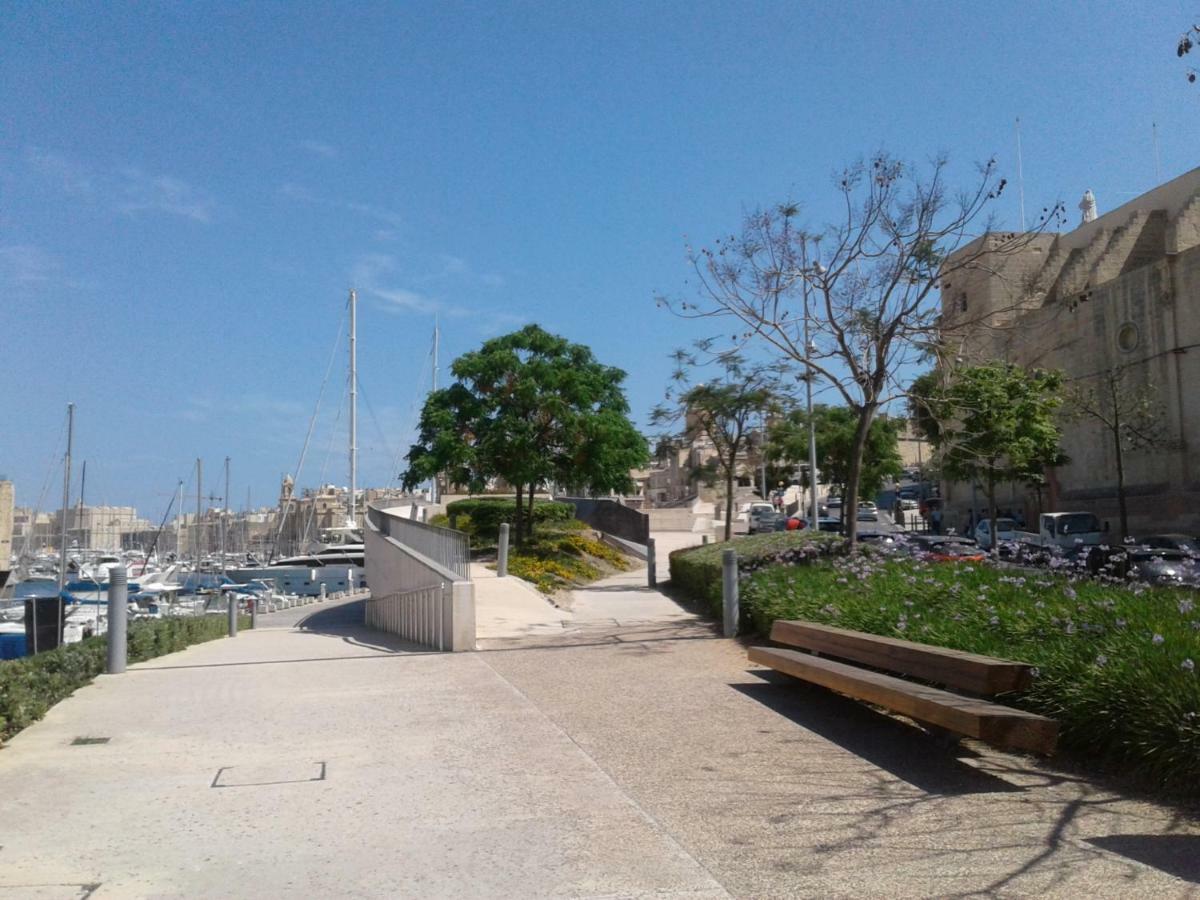 Townhouse Cospicua , Villa Luaran gambar