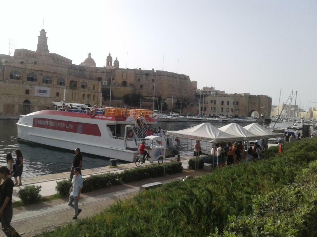 Townhouse Cospicua , Villa Luaran gambar