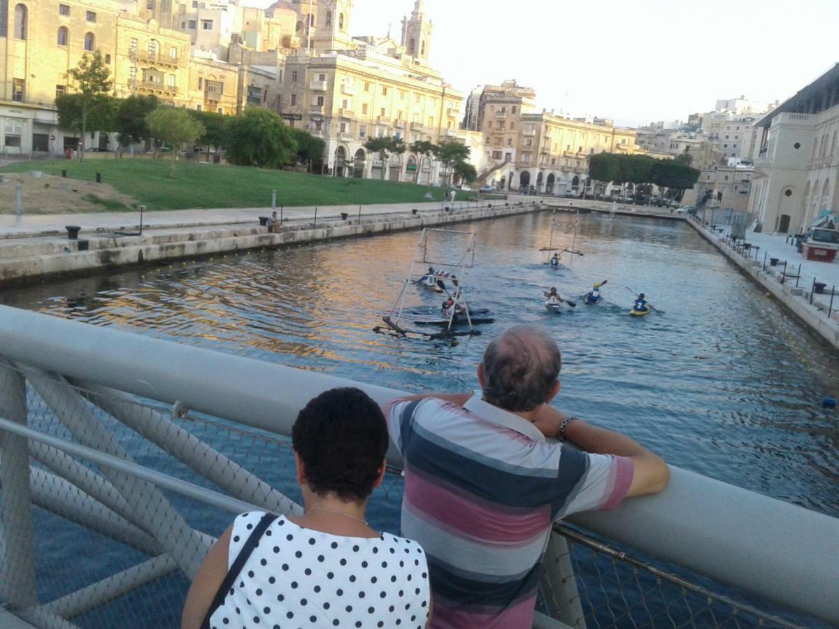 Townhouse Cospicua , Villa Luaran gambar